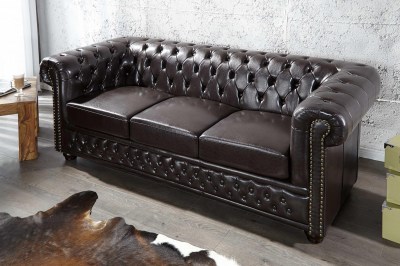 Luxusná dizajnová troj-sedačka Chesterfield tmavo hnedá