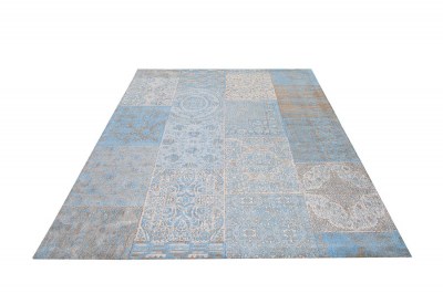 Dizajnový koberec Lessie 240x160 cm / svetlo modrá